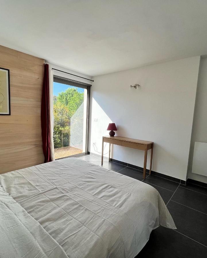 Le Cube Des Garrigues Villa Vallérargues Dış mekan fotoğraf