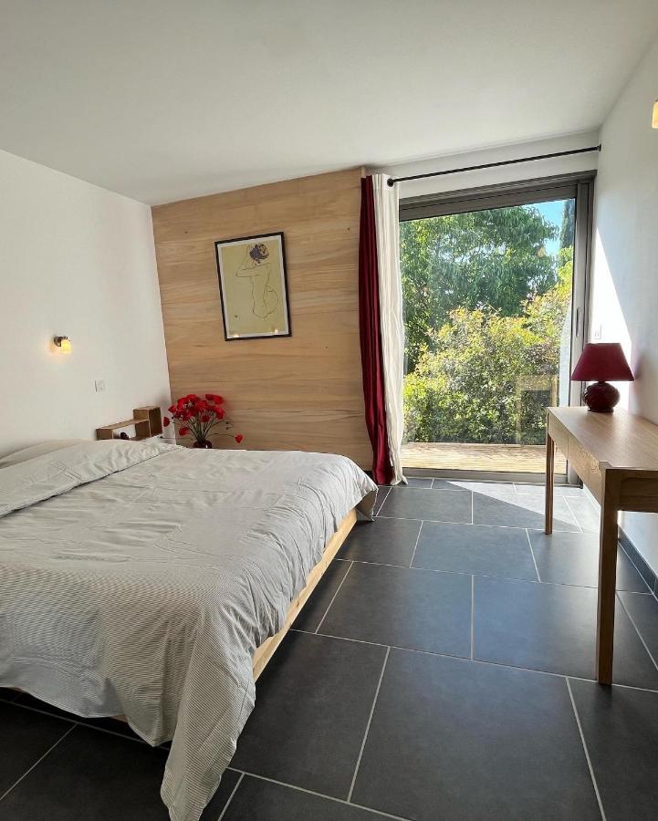 Le Cube Des Garrigues Villa Vallérargues Dış mekan fotoğraf